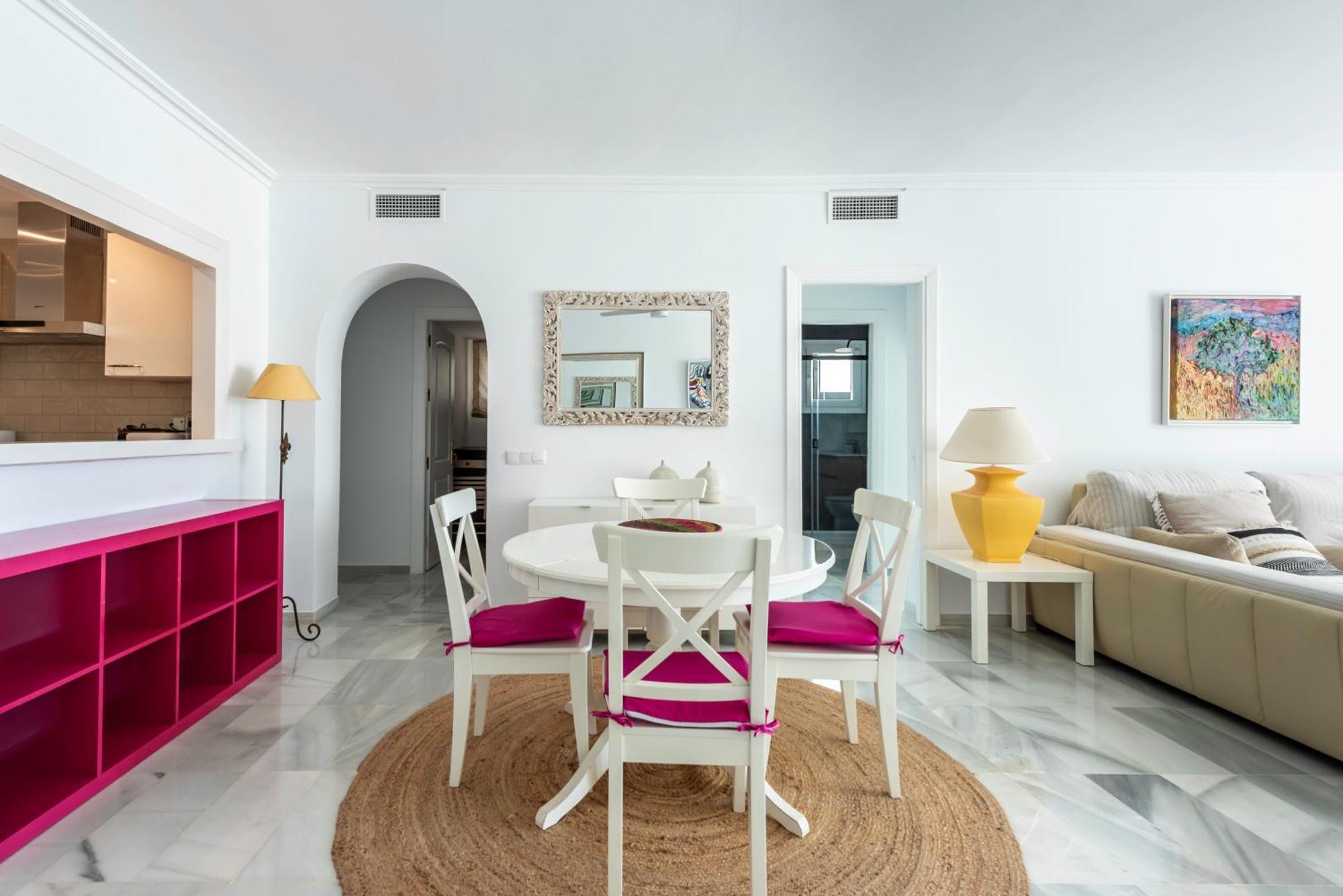 Alcazaba Beach Apartment Estepona Exterior photo